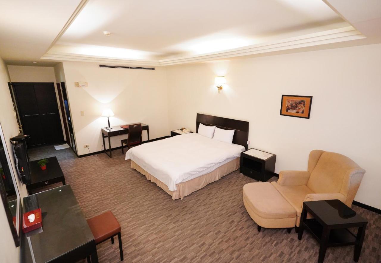 Herkang Hotel Ταϊχούνγκ Εξωτερικό φωτογραφία