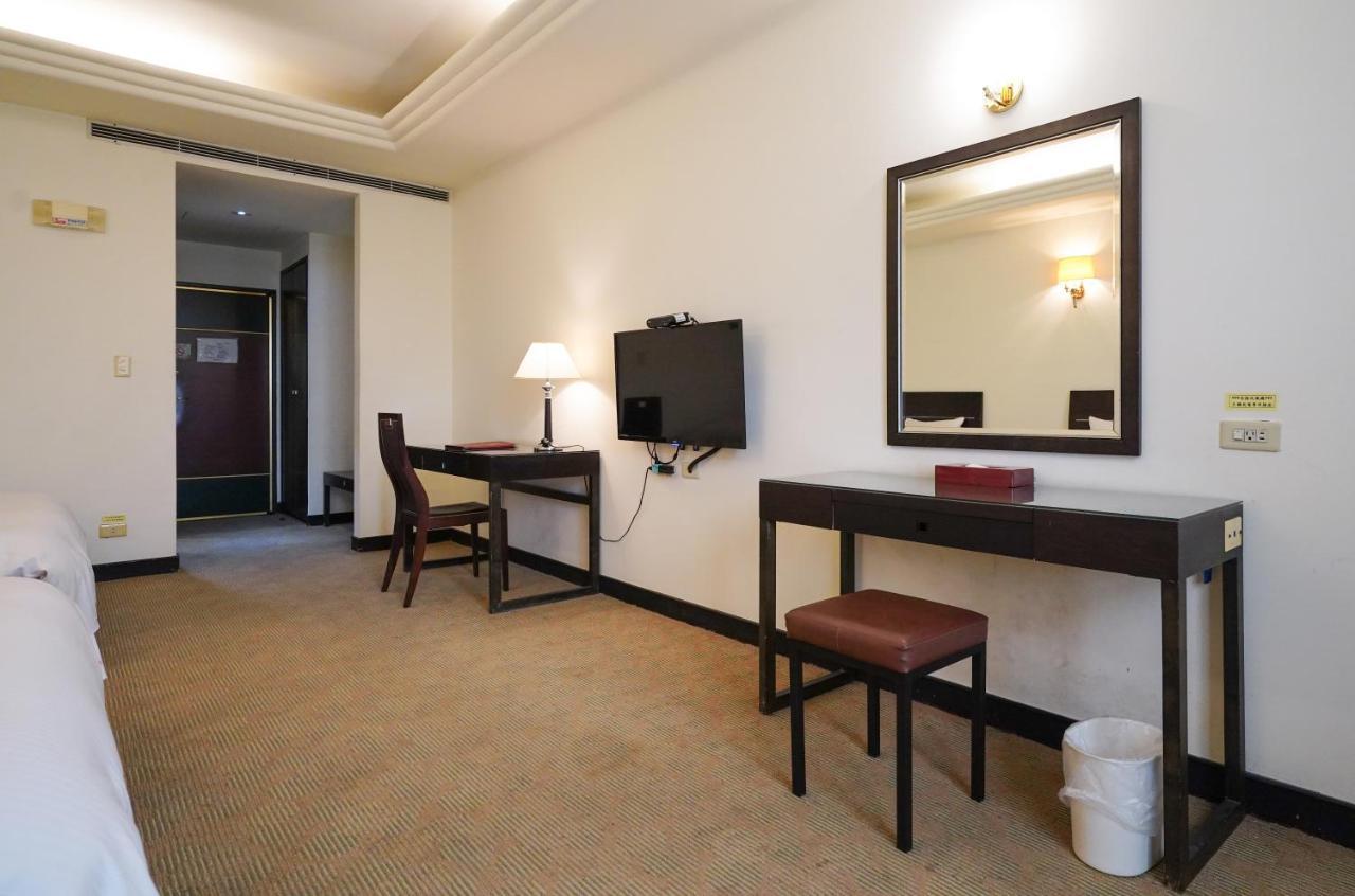 Herkang Hotel Ταϊχούνγκ Εξωτερικό φωτογραφία