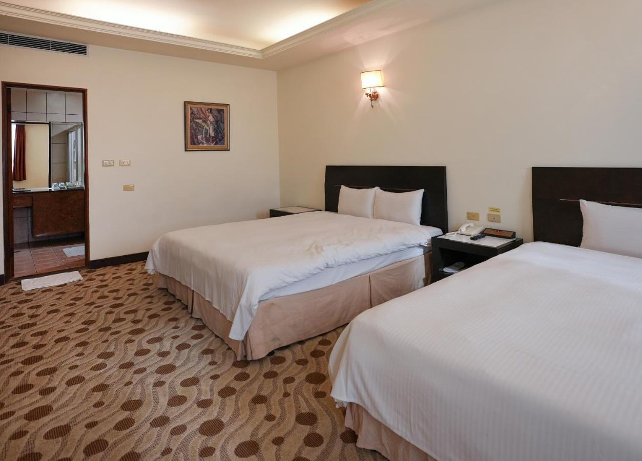 Herkang Hotel Ταϊχούνγκ Εξωτερικό φωτογραφία