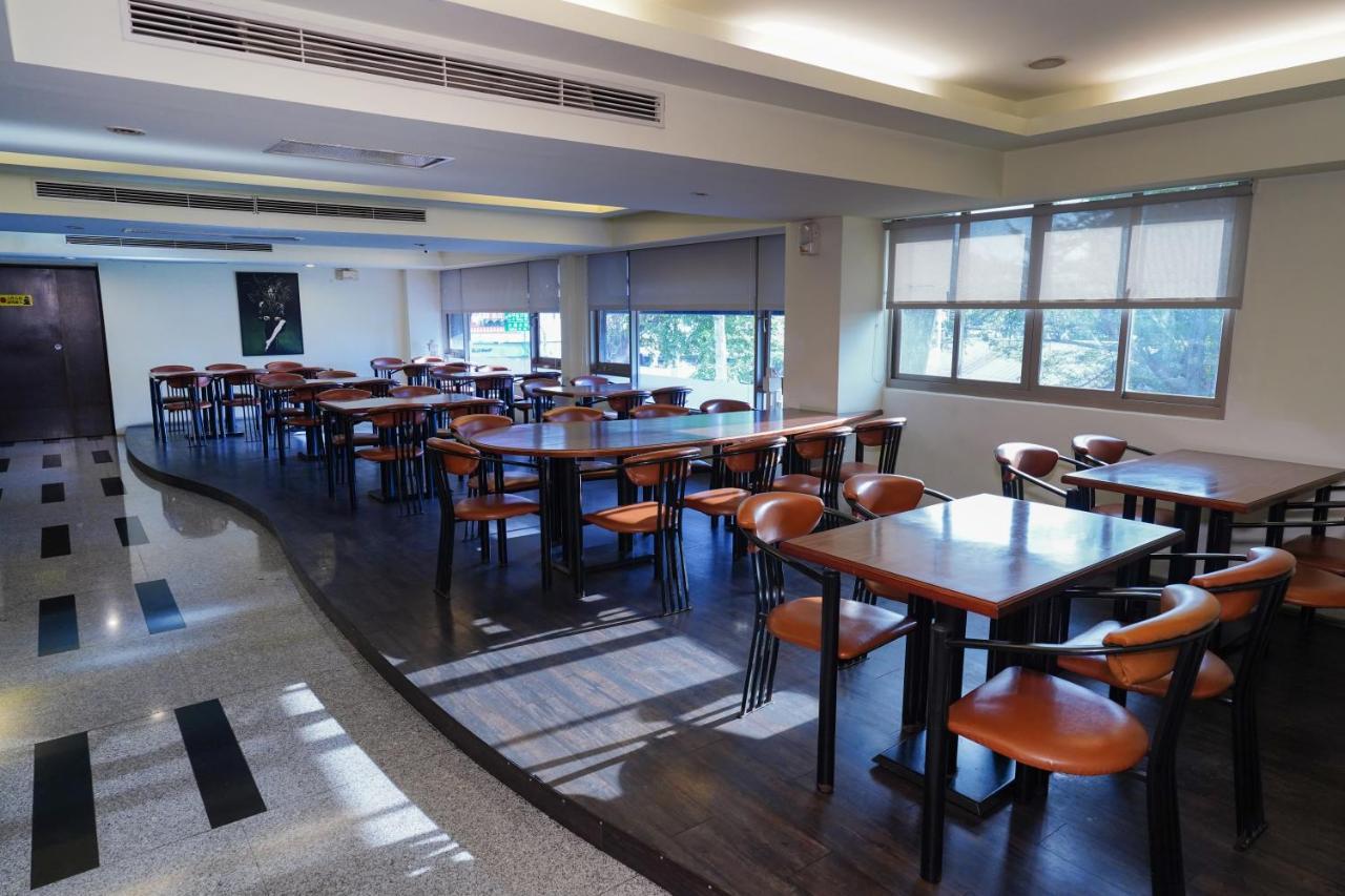 Herkang Hotel Ταϊχούνγκ Εξωτερικό φωτογραφία